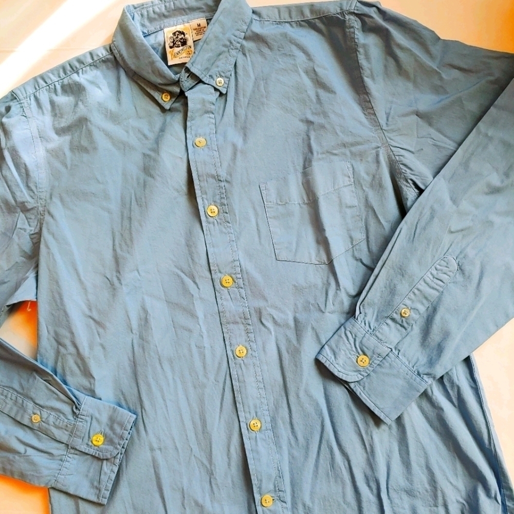 NWOT Kennington Blue LS Button Shirt M